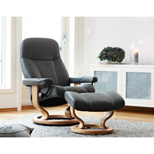 FAUTEUIL CONSUL STRESSLESS PIEDS CLASSIC AVEC REPOSE PIEDS (cuir batick )